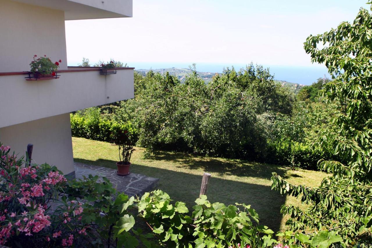 Garden Ville Izola Mira Екстериор снимка